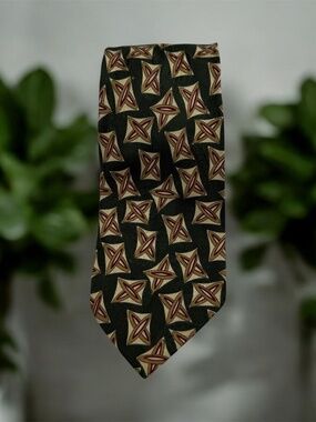 Hugo Boss Silk Tie Green Geometric Made in Italy